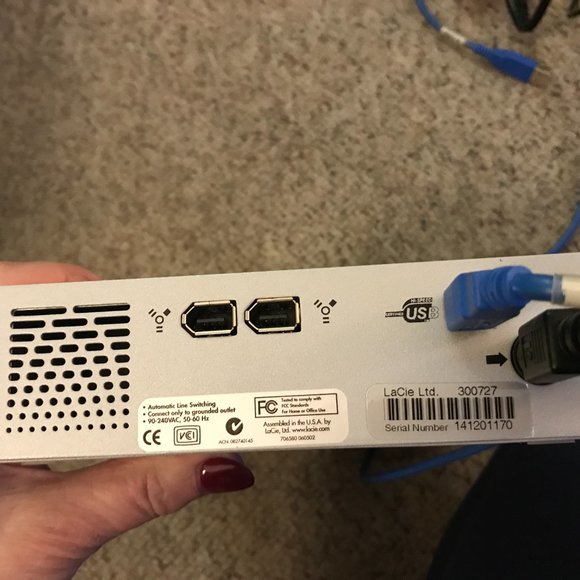 LaCie d2 DVD U&I 300727 External Drive - Picture 3 of 6